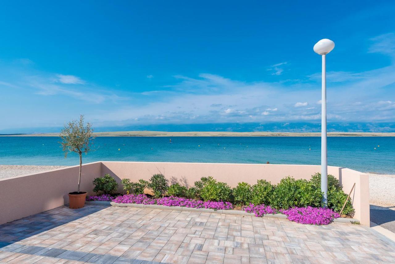 Luxury Apartments - La Vir 1 & 2 Bagian luar foto